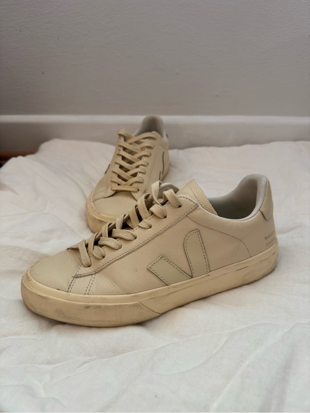 Veja X Mansur Gavriel in Crema Leather